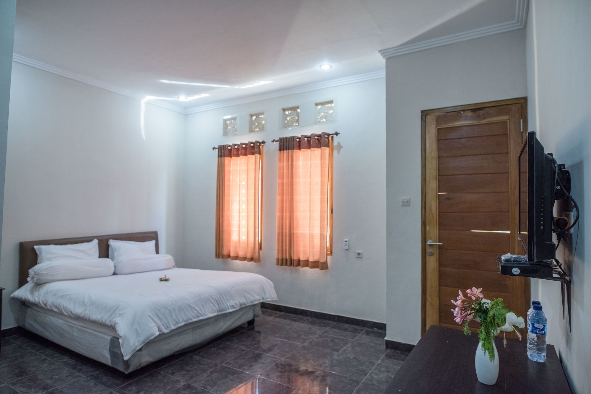 Villa Amari By Wizzela Batumadeg Dış mekan fotoğraf